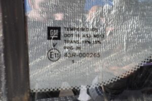 Изображение товара 123180 - 00123180 steklo dveri zadnej levoj 2