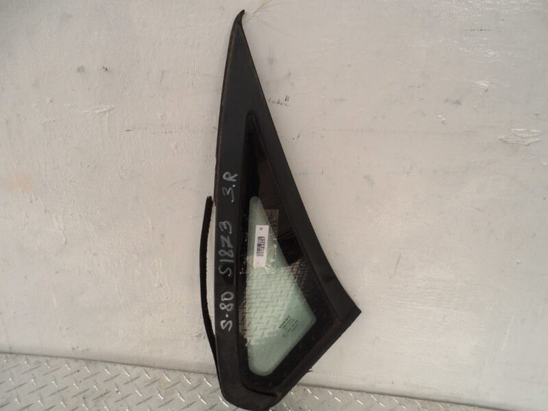 Изображение товара 123257 - 00123257 steklo kuzovnoe pravoe Volvo 850