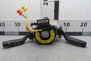 Изображение товара 123378 - 00123378 pereklyuchatel podrulevoj (strekoza) Citroen C5