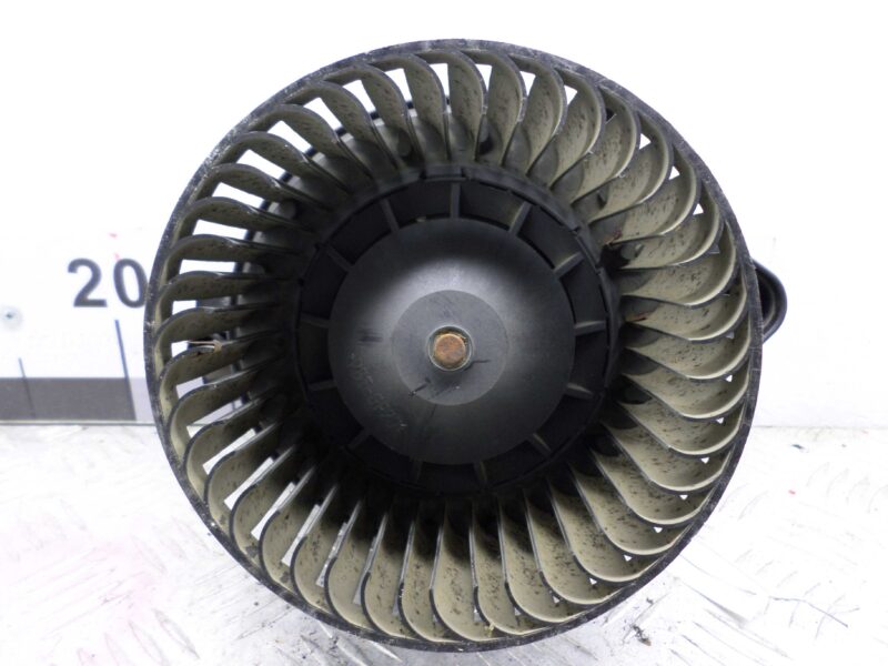 Изображение товара 123393 - 00123393 ventilyator otopitelya (motorchik pechki)