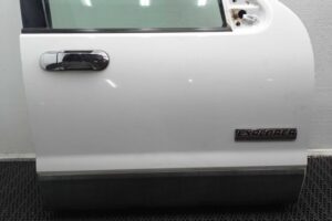 Изображение товара 123469 - 00123469 dver perednyaya pravaya BMW 4 Series 2