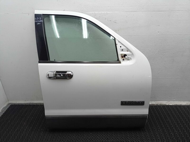 Изображение товара 123469 - 00123469 dver perednyaya pravaya BMW 4 Series