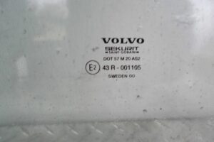 Изображение товара 123616 - 00123616 steklo dveri zadnej pravoj Volvo V40 2