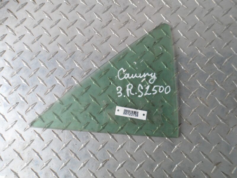 Изображение товара 123758 - 00123758 steklo dveri zadnej pravoj Subaru Tribeca