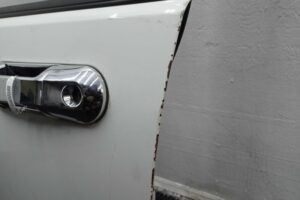 Изображение товара 123775 - 00123775 dver perednyaya pravaya BMW 4 Series 1