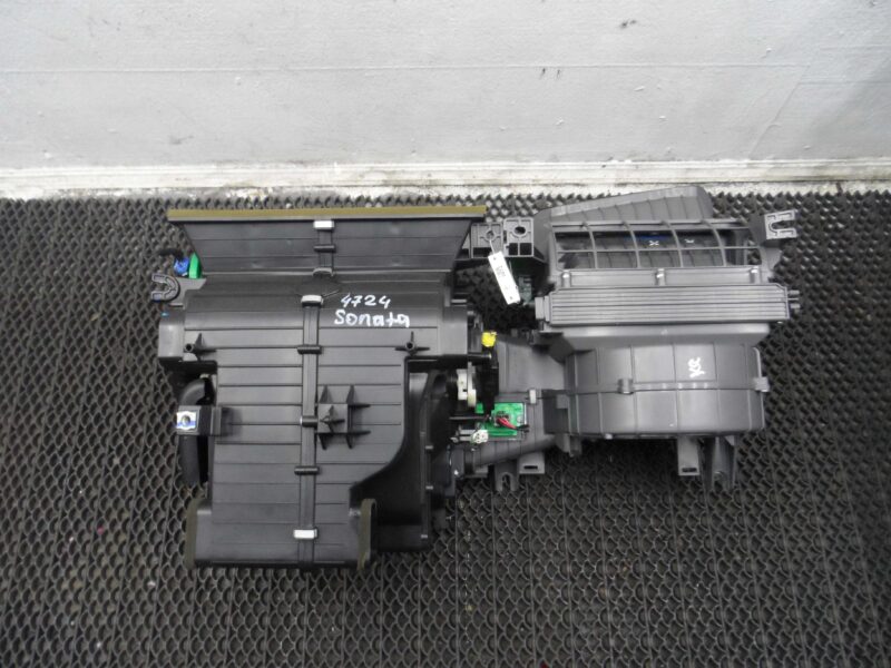 Изображение товара 124072 - 00124072 korpus otopitelya (pechki)