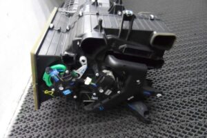 Изображение товара 124072 - 00124072 korpus otopitelya (pechki) 3