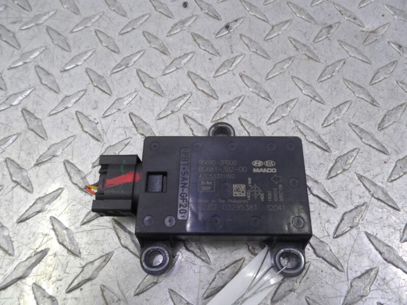 Изображение товара 124104 - 00124104 datchik uskoreniya Audi TT