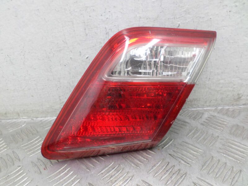 Изображение товара 124129 - 00124129 fonar kryshki pravyj Subaru Tribeca