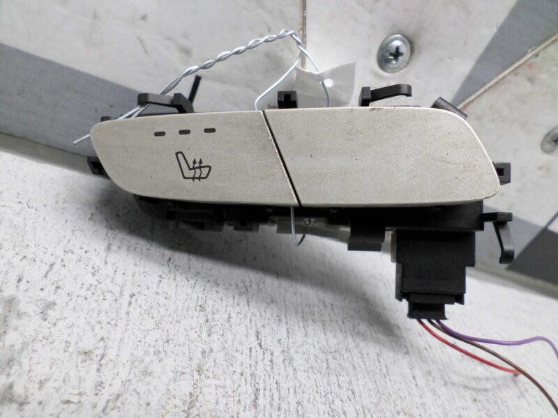 Изображение товара 124172 - 00124172 knopka salona