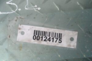 Изображение товара 124175 - 00124175 steklo kuzovnoe pravoe Mazda 5 1