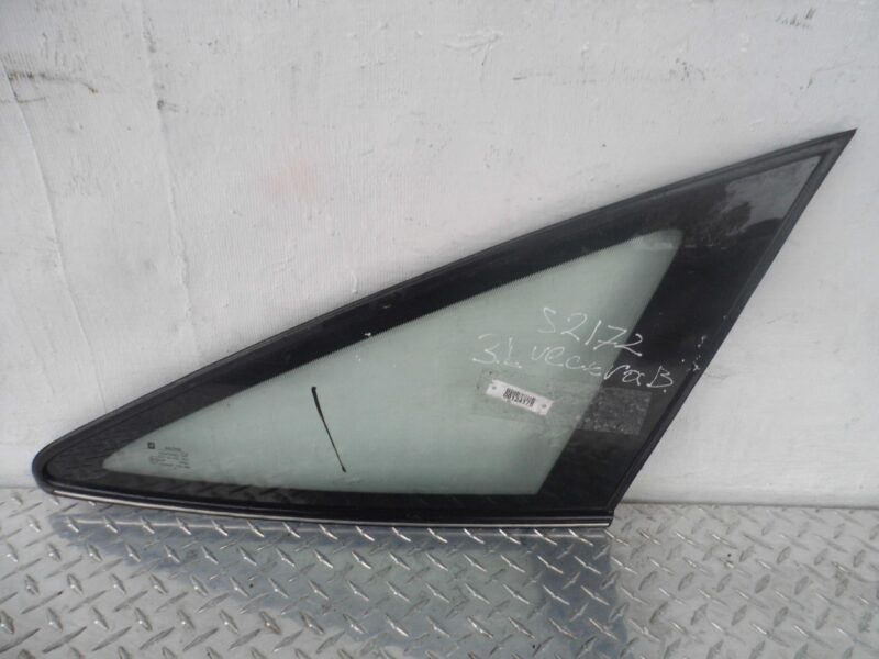 Изображение товара 124175 - 00124175 steklo kuzovnoe pravoe Mazda 5