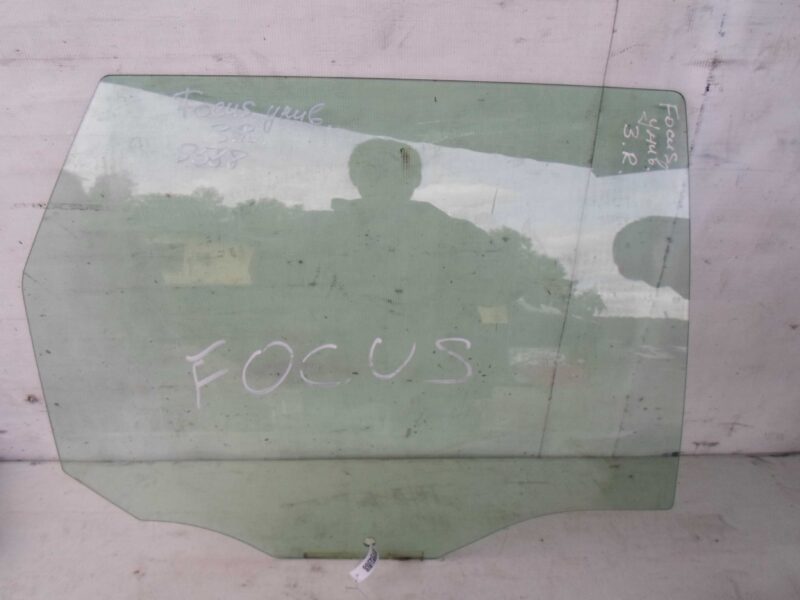 Изображение товара 124209 - 00124209 steklo dveri zadnej pravoj Dodge Nitro