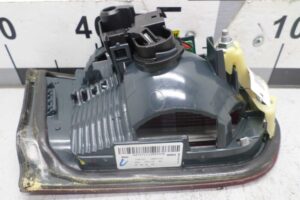 Изображение товара 124223 - 00124223 fonar kryshki pravyj 3