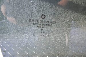 Изображение товара 124350 - 00124350 steklo dveri zadnej pravoj 2