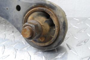 Изображение товара 124425 - 00124425 rychag perednij levyj nizhnij Subaru Legacy 3