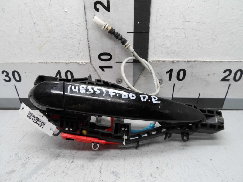 Изображение товара 124491 - 00124491 ruchka naruzhnaya perednyaya pravaya