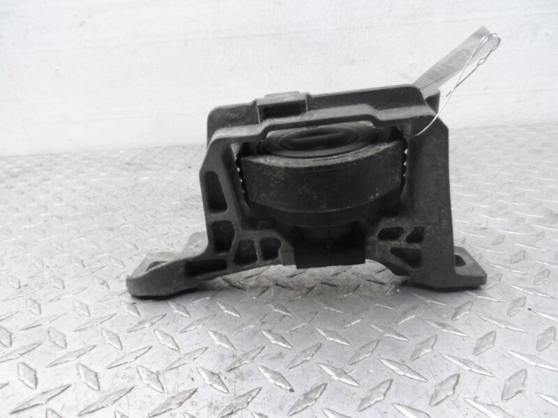 Изображение товара 124567 - 00124567 podushka krepleniya dvigatelya