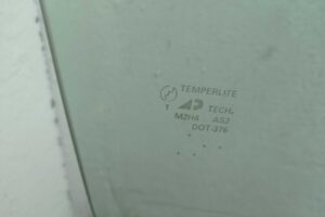 Изображение товара 124839 - 00124839 steklo dveri perednej pravoj 2