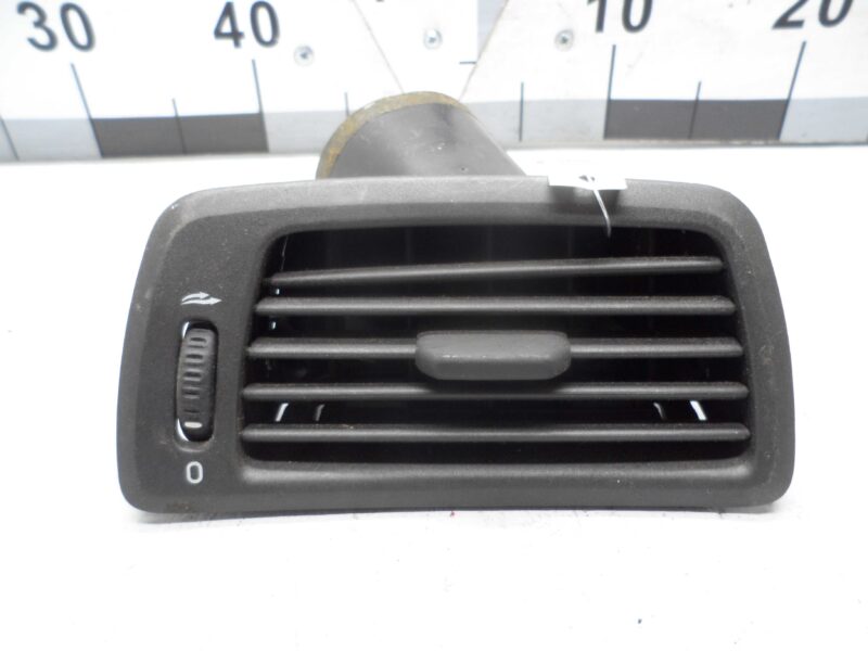 Изображение товара 124898 - 00124898 deflektor obduva salona Volvo XC70