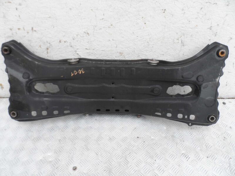 Изображение товара 125020 - 00125020 balka zadnyaya Subaru Legacy