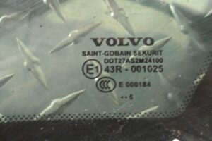 Изображение товара 125191 - 00125191 steklo kuzovnoe pravoe Volvo V70 1