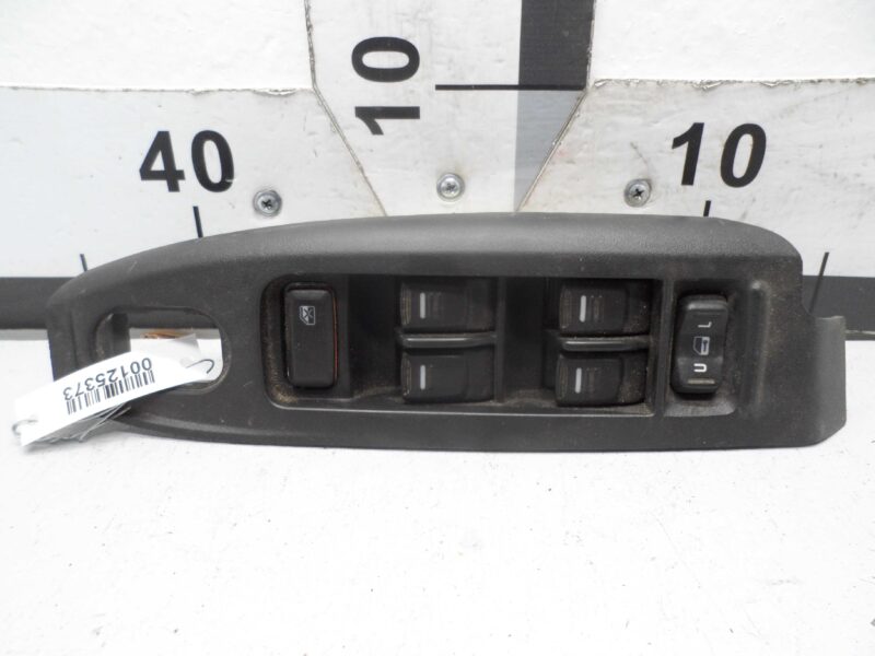 Изображение товара 125373 - 00125373 knopka steklopodemnika