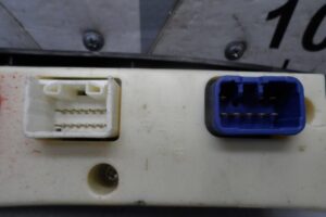 Изображение товара 125373 - 00125373 knopka steklopodemnika 3