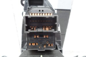 Изображение товара 125511 - 00125511 knopka steklopodemnika Lexus LS 2