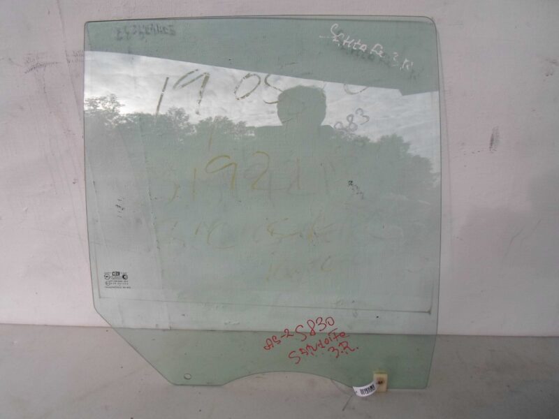 Изображение товара 125552 - 00125552 steklo kuzovnoe pravoe