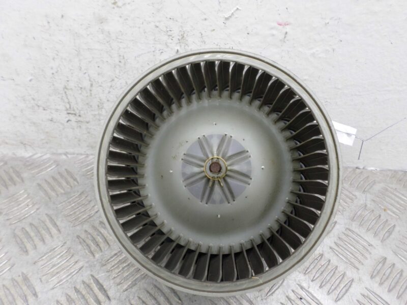 Изображение товара 125762 - 00125762 ventilyator otopitelya (motorchik pechki) Ford Fiesta