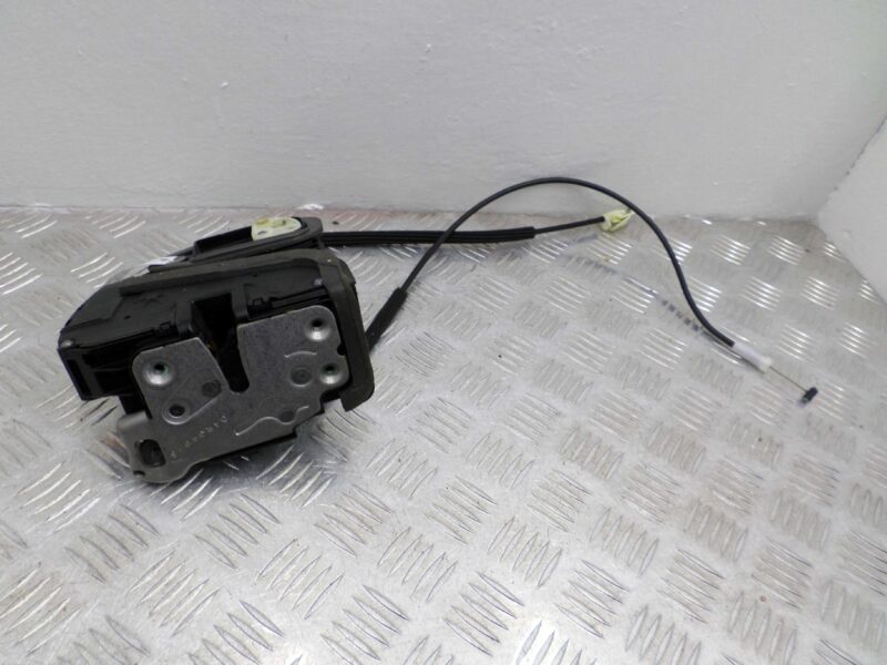 Изображение товара 125791 - 00125791 zamok dveri perednej pravoj