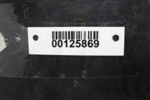 Изображение товара 125869 - 00125869 zaglushka (reshetka) v bamper Volvo V50 3