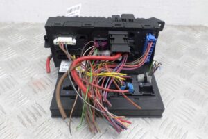 Изображение товара 125884 - 00125884 blok predokhranitelej Ford Escape 3