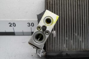 Изображение товара 126004 - 00126004 radiator otopitelya (pechki) Pontiac Vibe 2