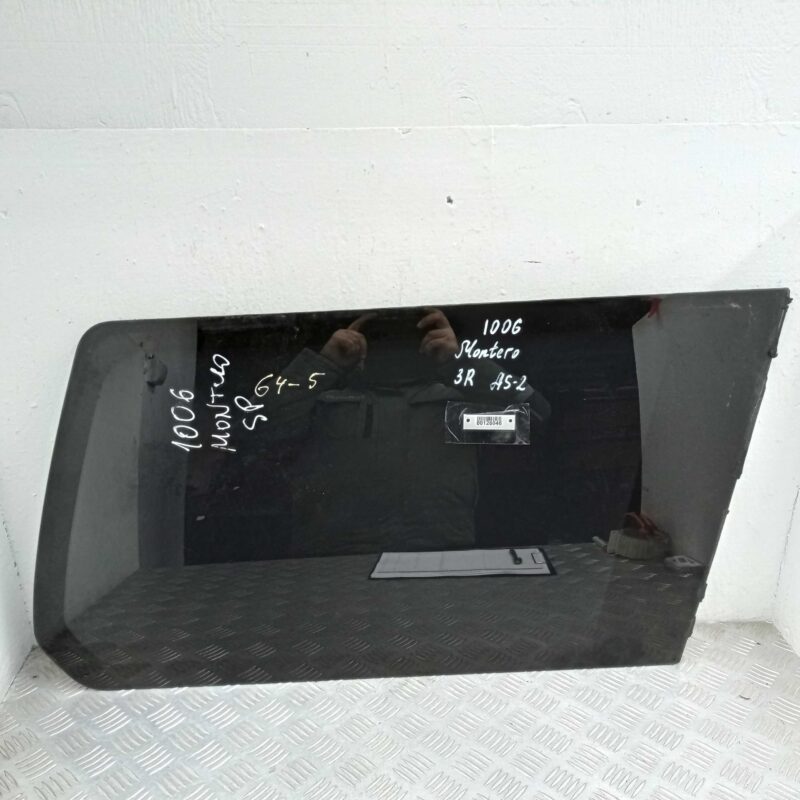 Изображение товара 126046 - 00126046 steklo kuzovnoe pravoe Infiniti G