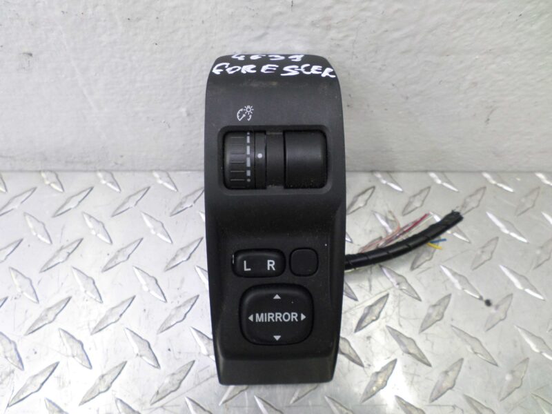 Изображение товара 126251 - 00126251 dzhojstik regulirovki zerkal Peugeot 107