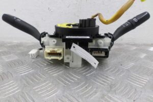 Изображение товара 126280 - 00126280 pereklyuchatel podrulevoj (strekoza) Citroen Berlingo 2