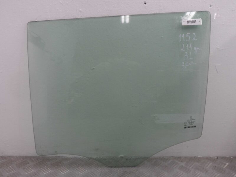Изображение товара 126281 - 00126281 steklo dveri zadnej levoj Ford Escape