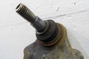 Изображение товара 126426 - 00126426 rychag perednij levyj nizhnij 2