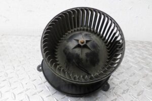 Изображение товара 126543 - 00126543 ventilyator otopitelya (motorchik pechki)