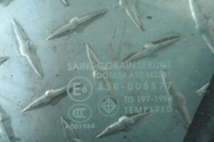 Изображение товара 126626 - 00126626 steklo dveri zadnej levoj Dodge Caravan 2