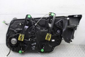 Изображение товара 126642 - 00126642 steklopodemnik perednij levyj Volkswagen Golf 2