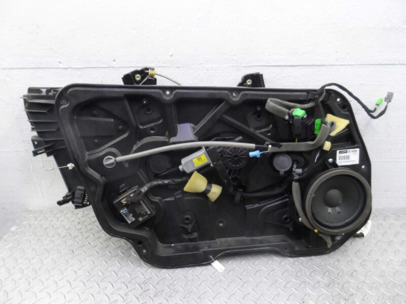 Изображение товара 126642 - 00126642 steklopodemnik perednij levyj Volkswagen Golf