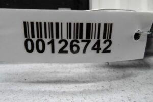 Изображение товара 126742 - 00126742 schitok priborov Porsche Macan 3