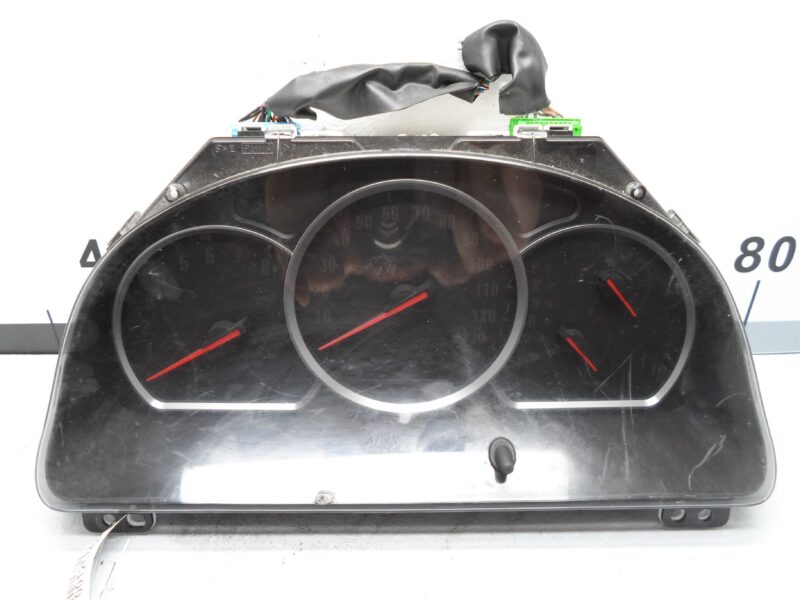 Изображение товара 126742 - 00126742 schitok priborov Porsche Macan