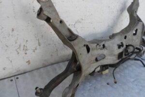 Изображение товара 126752 - 00126752 balka zadnyaya Volvo V40 2