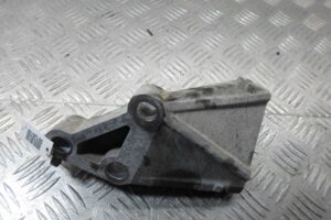 Изображение товара 126788 - 00126788 kronshtejn dvigatelya Skoda Yeti