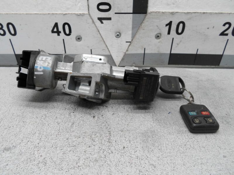 Изображение товара 126835 - 00126835 zamok zazhiganiya BMW 4 Series