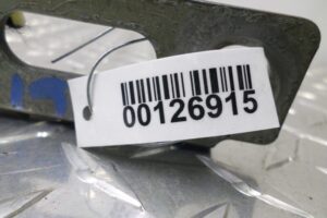 Изображение товара 126915 - 00126915 petlya kapota pravaya 2